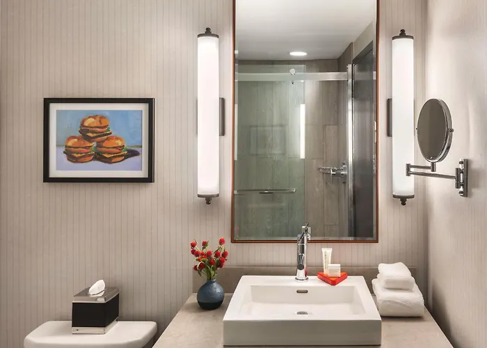 Graduate By Hilton Hotel 4*